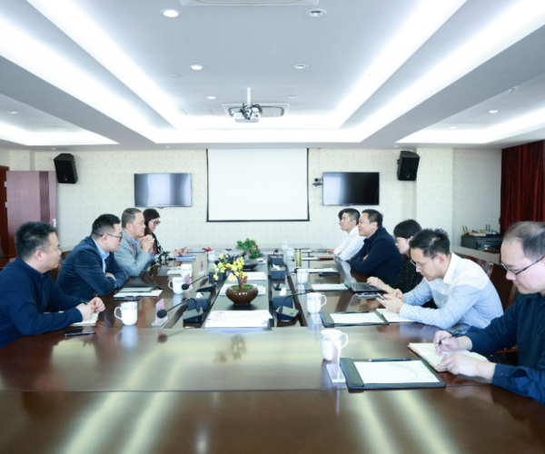 嘉興經濟技術開發(fā)區(qū)管委會錢慧副主任率隊來訪